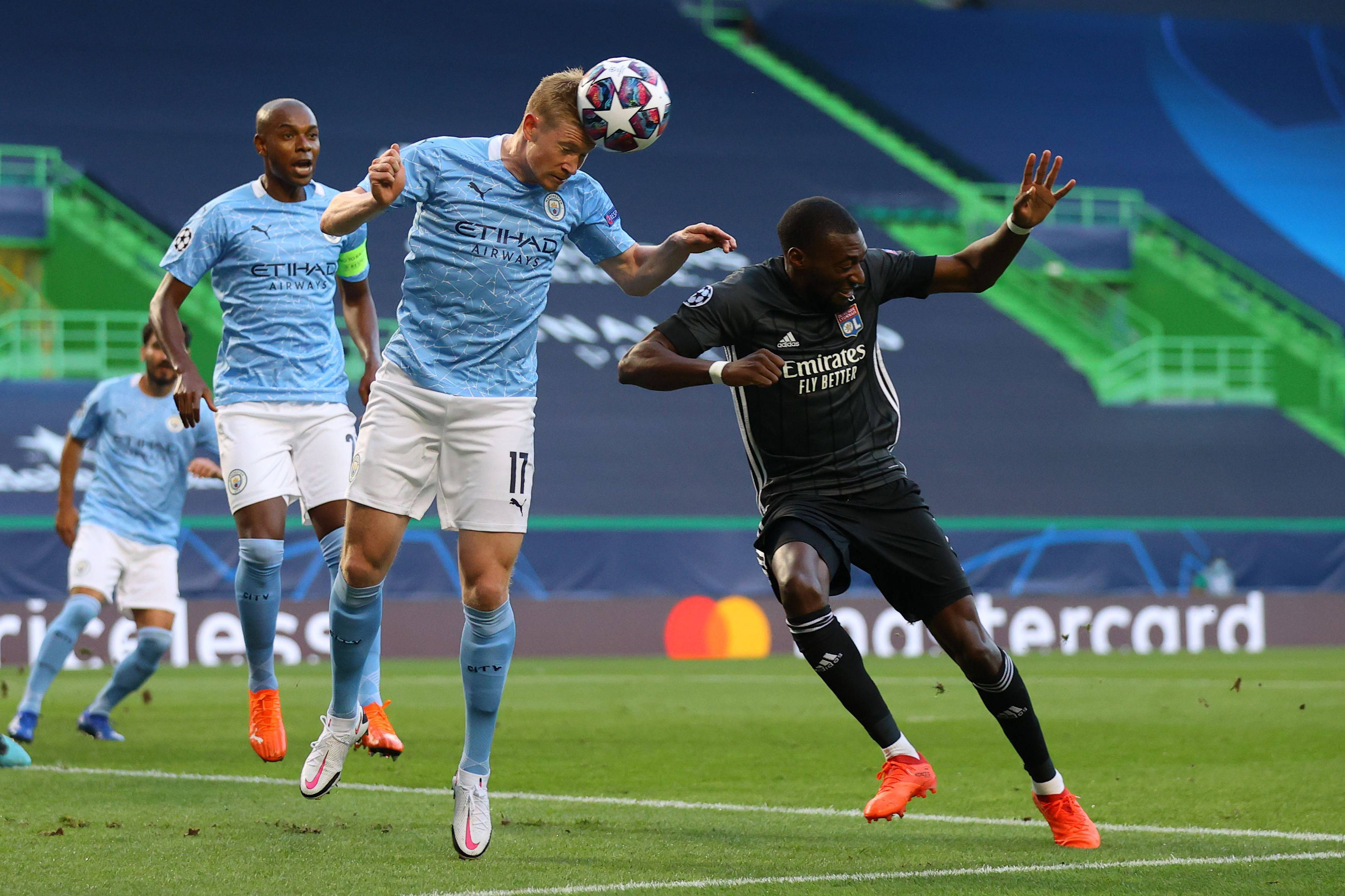 爱游戏线上-德布劳内巅峰对决，德罗巴与90激战SKT分钟，战术调整胜负难料！