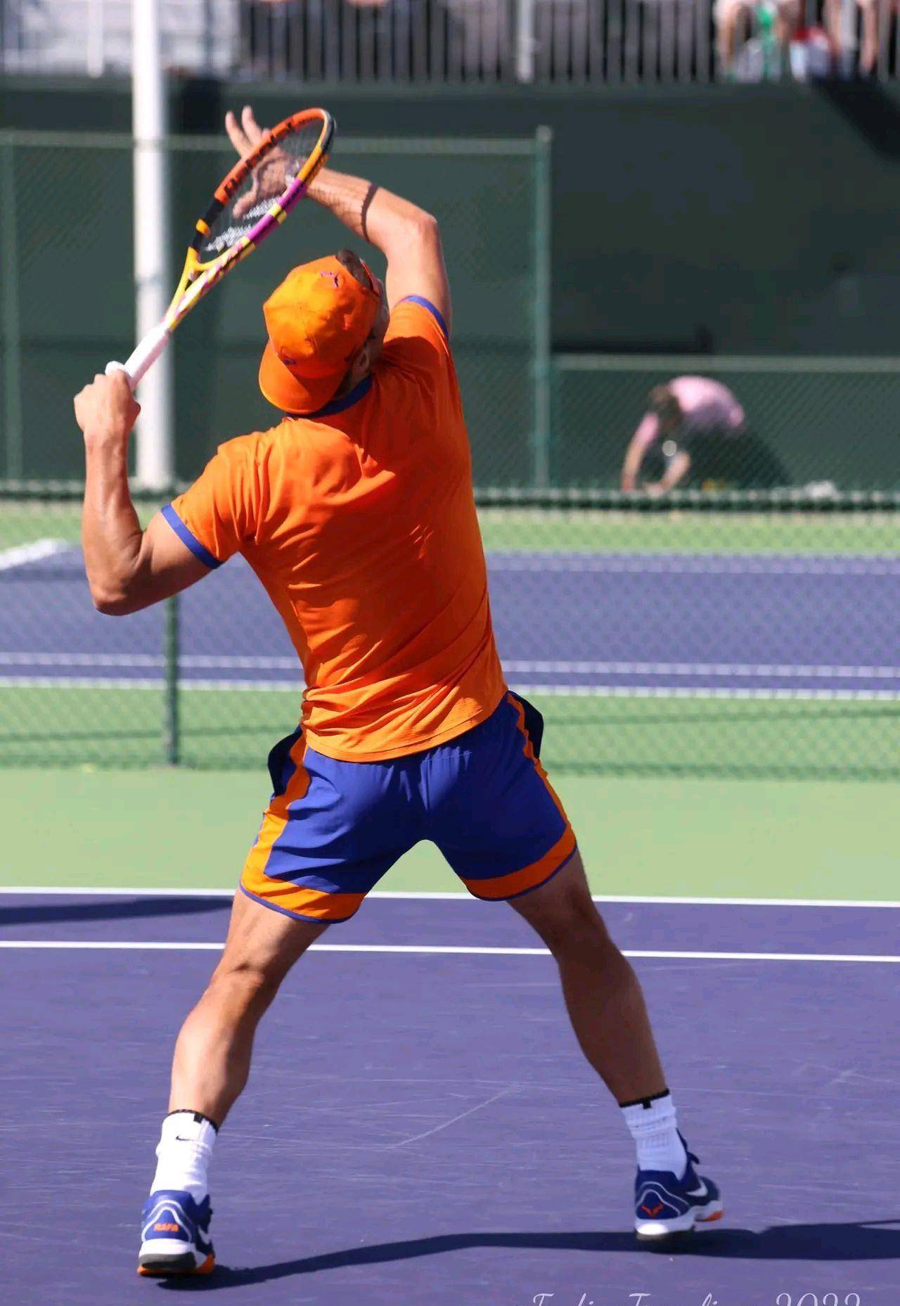 爱游戏官网-包含明晨全运会前瞻：阿尔卡拉斯伤情更新，广州队冲击零封纪录的词条